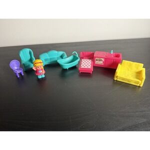 Kid Connection Loving Dollhouse Furniture Replacement Pieces And Figure